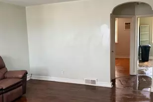 7215 Erdrick St, Philadelphia, PA 19135 - Photo 8