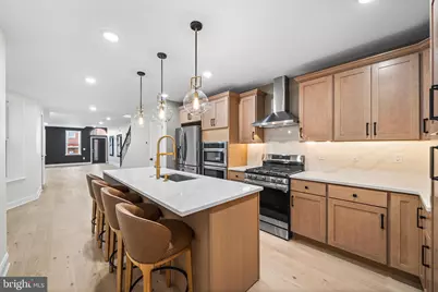 719 S 19th Street, Philadelphia, PA 19146 - Photo 14