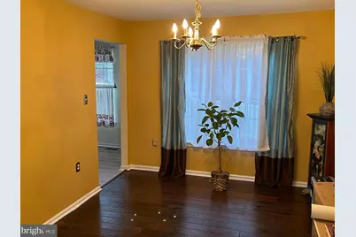 514 Lantern Lane, Philadelphia, PA 19128 - Photo 2