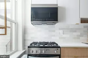 2143 N Palethorp St, Philadelphia, PA 19122 - Photo 4