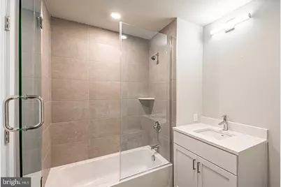 1300 S 19th Street #UNIT 7, Philadelphia, PA 19146 - Photo 4