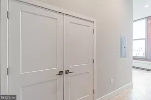 1300 S 19th St, Philadelphia, PA 19146 - Photo 12