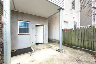 1724 N Bouvier St, Philadelphia, PA 19121 - Photo 8