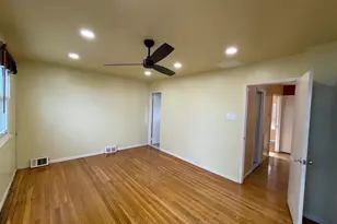 803 Lawler St, Philadelphia, PA 19116 - Photo 36