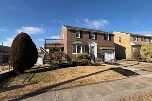 7614 Hasbrook Ave, Philadelphia, PA 19111 - Photo 4