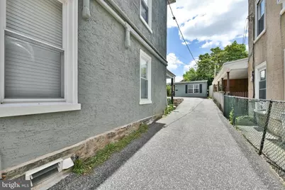 357 Lyceum Avenue #REAR HOUSE, Philadelphia, PA 19128 - Photo 4