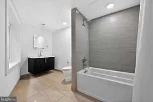 920 N Front St, Philadelphia, PA 19123 - Photo 8