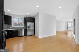 920 N Front St, Philadelphia, PA 19123 - Photo 1