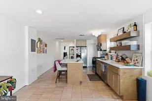 2403 Fairmount Ave, Philadelphia, PA 19130 - Photo 4