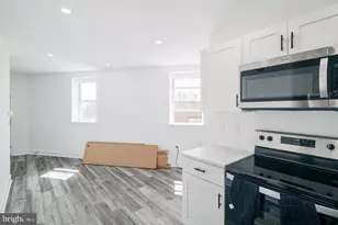 2541 S Clarion St, Philadelphia, PA 19148 - Photo 32