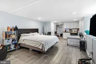 1449 S 32nd St, Philadelphia, PA 19146 - Photo 16