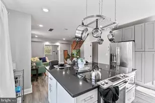 1449 S 32nd St, Philadelphia, PA 19146 - Photo 6