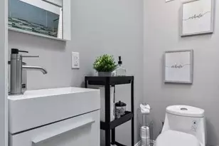 1449 S 32nd St, Philadelphia, PA 19146 - Photo 16