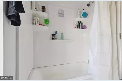 1604 W Montgomery Avenue, Philadelphia, PA 19121 - Photo 18