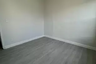 2720 N Hemberger St, Philadelphia, PA 19132 - Photo 12