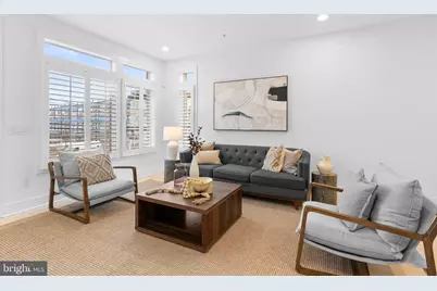 740 S Columbus Boulevard #50, Philadelphia, PA 19147 - Photo 2