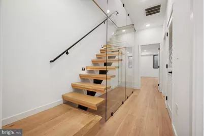 871 N 20th Street #1, Philadelphia, PA 19130 - Photo 24