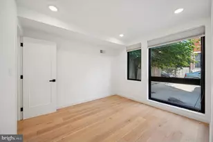 871 N 20th St, Philadelphia, PA 19130 - Photo 22