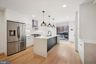 871 N 20th St, Philadelphia, PA 19130 - Photo 10