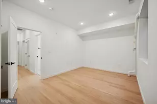 871 N 20th St, Philadelphia, PA 19130 - Photo 30