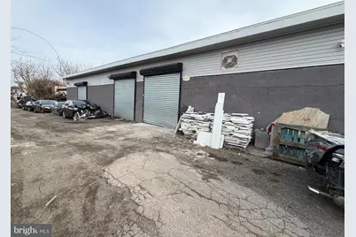 2325 S 64th Street, Philadelphia, PA 19142 - Photo 4