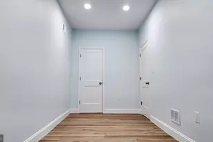 1954 N Napa St, Philadelphia, PA 19121 - Photo 8