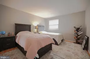 611 Edison Ave, Philadelphia, PA 19116 - Photo 16