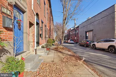 908 N Orianna Street, Philadelphia, PA 19123 - Photo 2