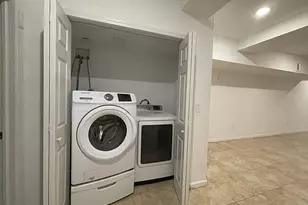 1002 Fairmount Ave, Philadelphia, PA 19123 - Photo 6