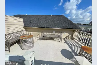 1002 Fairmount Avenue, Philadelphia, PA 19123 - Photo 16