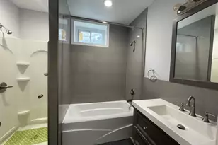 2033 S 22nd St, Philadelphia, PA 19145 - Photo 14