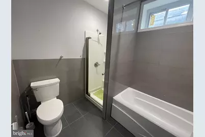 2033 S 22nd Street, Philadelphia, PA 19145 - Photo 12