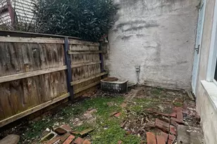 112 Monroe St, Philadelphia, PA 19147 - Photo 14