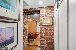 301 Race St, Philadelphia, PA 19106 - Photo 18