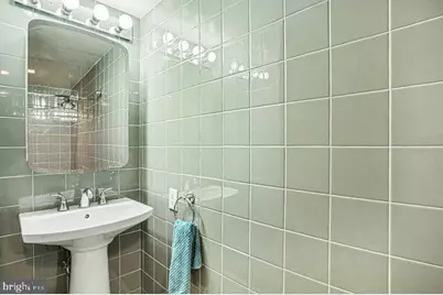 301 Race Street #101, Philadelphia, PA 19106 - Photo 22