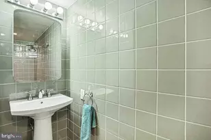 301 Race St, Philadelphia, PA 19106 - Photo 22