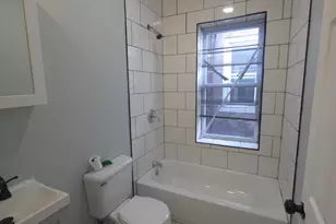 1133 W Somerset St, Philadelphia, PA 19133 - Photo 12