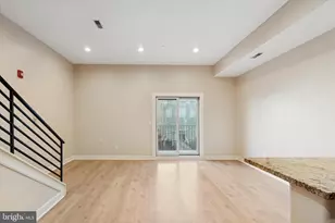 1527 Fairmount Ave, Philadelphia, PA 19130 - Photo 6