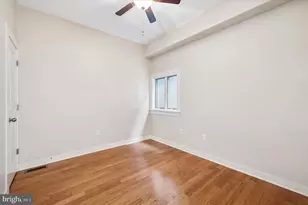 1527 Fairmount Ave, Philadelphia, PA 19130 - Photo 10