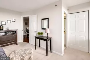 2001 Hamilton St, Philadelphia, PA 19130 - Photo 14