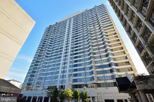 2001 Hamilton St, Philadelphia, PA 19130 - Photo 26