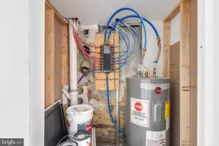 2405 W Huntingdon St, Philadelphia, PA 19132 - Photo 26