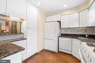 3958 Rowena Dr, Philadelphia, PA 19114 - Photo 12