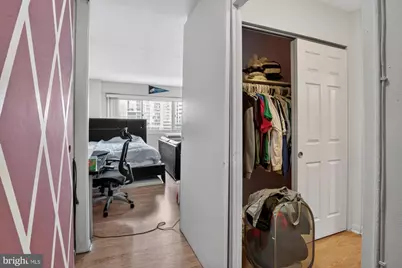 2101 Chestnut Street #923, Philadelphia, PA 19103 - Photo 4