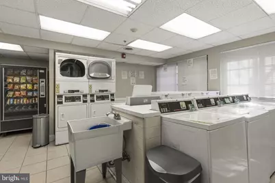 2101 Chestnut Street #923, Philadelphia, PA 19103 - Photo 12