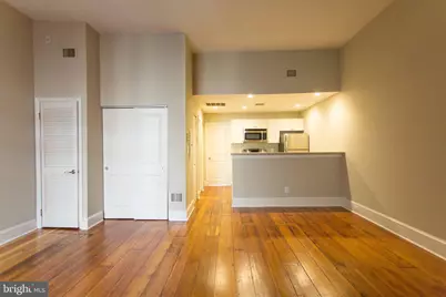 727 Spruce Street #1B, Philadelphia, PA 19106 - Photo 2