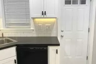 4670 Umbria St, Philadelphia, PA 19127 - Photo 6