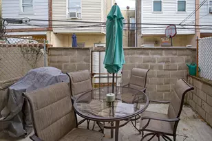 2639 S Hicks St, Philadelphia, PA 19145 - Photo 22