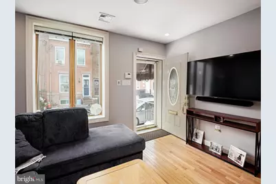2639 S Hicks Street, Philadelphia, PA 19145 - Photo 2