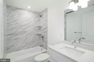 407 W Oxford St, Philadelphia, PA 19122 - Photo 16